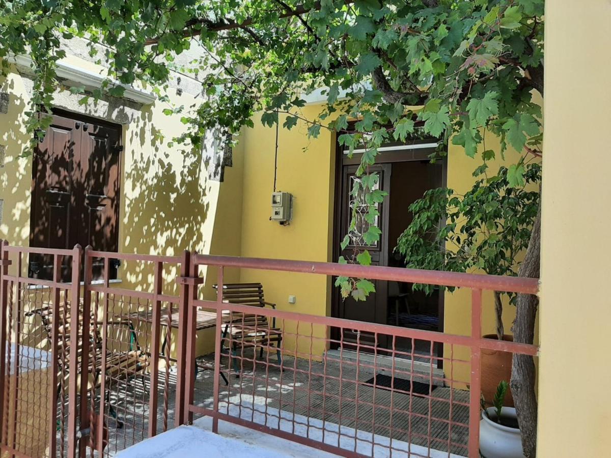 Alexandros Traditional House Ialysos  Exterior photo